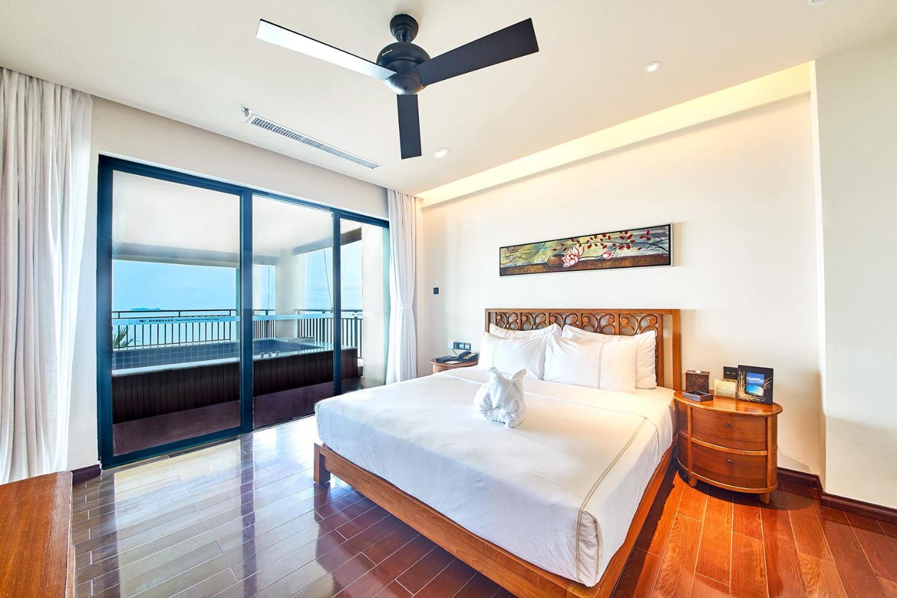 Ocean Sonic Resort Sanya Buitenkant foto